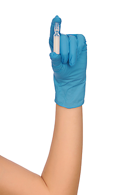 포토 JPG 해외이미지 직업 1 손 응시 교육 과학 장갑 유리 유리병 실험 사람 사람없음 파란색 약 건강관리 장비 의사 코트 잡기 액체 실험실 바이러스 보호 질병 생명공학 결심 집중 과학자 분석 생물학 튜브 테라피 점검 발견 혁명 라텍스 예방접종 화학물질 해외202004 해외포토 시선 잡화 컬러 컨셉 의학 모션 재질 병_용기 건강 관리 신체부위 뷰티 외투 의료진 화학 접종 학자 파일형식 이미지허브