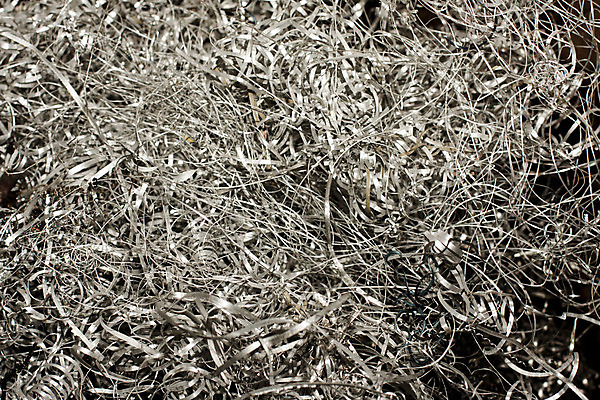 포토 JPG 해외이미지 식물 산업 자연 사람없음 경제 환경 금속 재활용 시간 보호 쓰레기 자르기 철 지역 무거움 한조각 낭비 부스러기 생태학 철강 화학약품 해외202004 해외포토 1 교육 컨셉 모션 재질 화학 무게 친환경 생태계 물질 파일형식 이미지허브