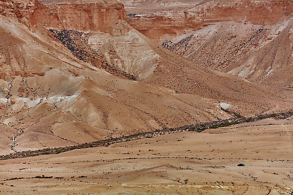 포토 JPG 해외이미지 공원 지구 모래 여행 오렌지 자연 하늘 산 풍경 사람없음 빨간색 컬러풀 사막 바위 분화구 동쪽 이스라엘 전국 해외202004 해외포토 공공시설 컬러 과일 돌_바위 방향 생태계 화산 서아시아 파일형식 이미지허브