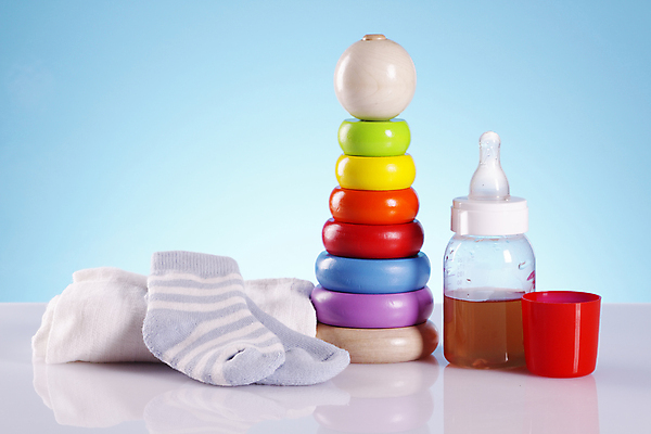 포토 JPG 해외이미지 실내 사람없음 컵 수건 장난감 아기용품 젖병 고리던지기 아기양말 해외202004 해외포토 식기 내부 위생용품 던지기 오브젝트 파일형식 이미지허브