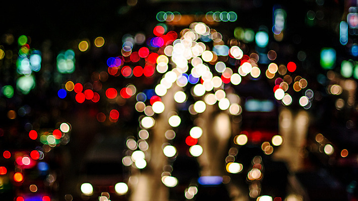 포토 JPG 해외이미지 도로 태국 추상 조명 사람없음 빛 검은색 어둠 야간 소프트포커스 만족 방콕 보케 해외202004 해외포토 자연요소 감정 아시아 길 컬러 무늬 교통시설 촬영기법 파일형식 이미지허브