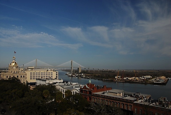포토 JPG 해외이미지 건축양식 하늘 사람없음 강 도시 역사 남쪽 사바나 조지아 해외202004 해외포토 건축 방향 동유럽 파일형식 이미지허브