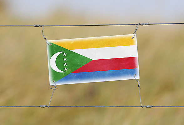 포토 JPG 해외이미지 백그라운드 컨셉 패턴 날씨 추상 아이디어 안전 사람없음 울타리 금속 손상 장비 자유 수확 흰색 깃발 거친 그리기 역사 보호 위험 플라스틱 심볼 오브젝트 사인 질감 복고 보안 윤곽 철사 애국심 그런지 옛날 해외202004 해외포토 컬러 무늬 농업 모션 재질 담장 파일형식 이미지허브