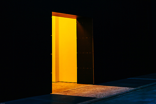 포토 JPG 해외이미지 모양 백그라운드 건축양식 상상 추상 출입구 거리 주택 아이디어 사람없음 야외 건물 그래픽 빛 노란색 문 이탈리아 꿈 방 자유 도시 오픈 야간 시작 기회 공상 미니멀 해외202004 해외포토 자연요소 건축물 건축 유럽 컬러 컨셉 무늬 파일형식 이미지허브