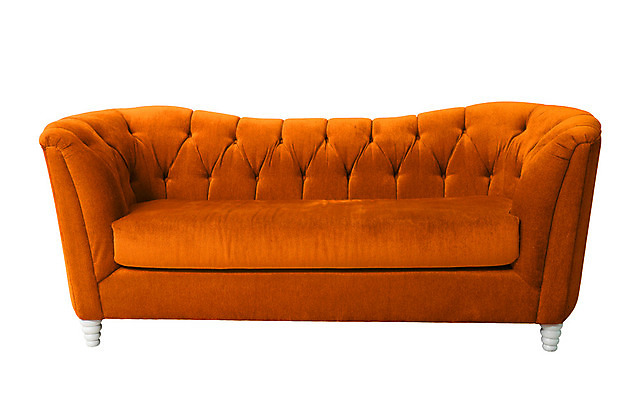 포토 JPG 해외이미지 전통 디자인 커플 길 가구 의자 오렌지 베개 탁자 휴식 주택 앉기 사람없음 내부 장식 소파 갈색 웹 침실 꿈 덮개 침대 직물 잠 면 신용카드 클래식 인쇄 땅 자르기 질감 레이아웃 초대 안락의자 시트 양모 고립 더블 미니멀 해외202004 해외포토 컬러 생활용품 컨셉 인터넷 과일 관계 침구 모션 건물 금융 뚜껑 파일형식 이미지허브