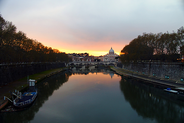 포토 JPG 해외이미지 사람없음 이탈리아 역사 로마 콜로세움 제국 해외202004 해외포토 유럽 파일형식 이미지허브