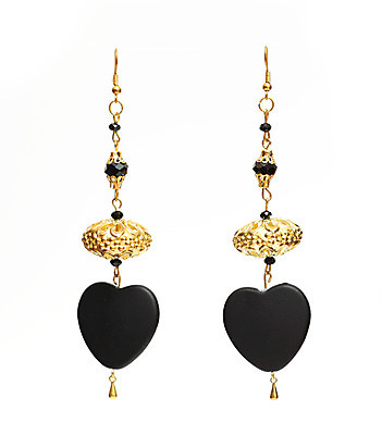 포토 JPG 해외이미지 계절 여자 백그라운드 컨셉 장신구 아이디어 매달리기 건강 선물 성인 사람없음 장식 빛 반사 노란색 파티 유행 귀걸이 장비 수확 흰색 화려 재산 황금 고급 우아함 떨어짐 은색 보석 구슬 오브젝트 다이아몬드 고립 팬던트 해외202004 해외포토 컬러 농업 모션 사람 이벤트 금융 광석 파일형식 이미지허브