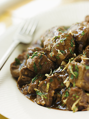 포토 JPG 해외이미지 음식 파프리카 실내 파슬리 육류 요리 사람없음 내부 세로 식사 소고기 레몬 어깨 레시피 양고기 스페인어 캐서롤 해외202004 해외포토 채소 과일 식재료 신체부위 용기_그릇 파일형식 이미지허브