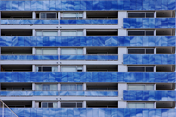 포토 JPG 해외이미지 구름 선 파도 십자가 곡선 창문 유리 추상 그림자 사람없음 초록색 파란색 사무실 갈색 금속 검은색 고층빌딩 궁전 회색 흰색 철 질감 대리석 아르헨티나 부에노스아이레스 왜곡 철강 해외202004 해외포토 자연요소 바다 컬러 고건축 무늬 비즈니스 재료 재질 빌딩 남아메리카 파일형식 이미지허브