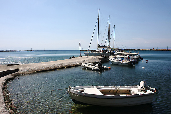 포토 JPG 해외이미지 바다 하늘 휴가 풍경 사람없음 항구 보트 지중해 그리스 포트 비용 해외202004 해외포토 유럽 배_교통 교통시설 경제 파일형식 이미지허브
