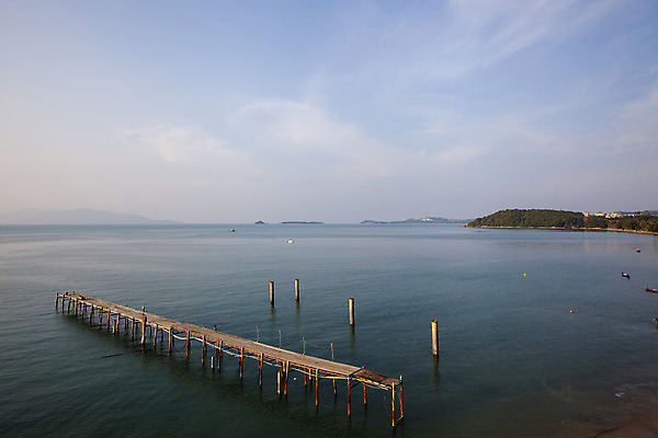 포토 JPG 해외이미지 나무 구름 공원 아시아 바다 여행 태국 자연 하늘 휴가 산 안테나 풍경 사람없음 야외 초록색 물 여름 파란색 언덕 석호 내추럴 가죽끈 이국적 전국 터키석 파라다이스 해외202004 해외포토 자연요소 식물 계절 공공시설 나라 컬러 통신 끈 가죽 보석 생태계 파일형식 이미지허브