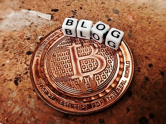 포토 JPG 해외이미지 돈 사람없음 금융 동전 저축 흰색 편지 작가 사인 무역 정사각형 결제 가치 블로거 해외202004 해외포토 도형 직업 산업 컬러 경제 재산 파일형식 이미지허브