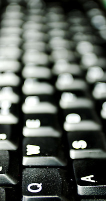 포토 JPG 해외이미지 열쇠 사람없음 컴퓨터 검은색 키보드 해외202004 해외포토 컬러 전자제품 파일형식 이미지허브