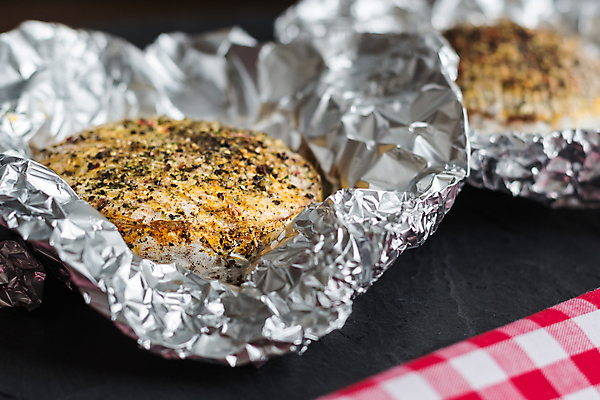 포토 JPG 해외이미지 음식 조각 2 재료 부분 탁자 치즈 건강 요리 사람없음 목재 식사 저녁식사 바위 신선 원형 그릴 상품 굽기 먹기 은박지 향신료 부드러움 레시피 후추 프랑스어 점심식사 뷔페 숙성 채식주의자 해외202004 해외포토 도형 나무 문자 가구 모션 주방용품 유제품 돌_바위 감각 구이 채식 향미료 파일형식 이미지허브