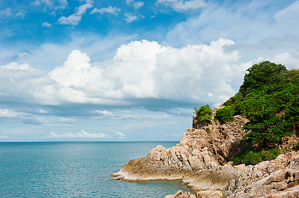 포토 JPG 해외이미지 나무 구름 공원 호수 바다 섬 여행 백그라운드 자연 하늘 날씨 휴가 풍경 사람없음 야외 물 여름 태양 항구 소나무 만 서핑 망토 휴양지 크로아티아 석호 두브로브니크 이국적 해외202004 해외포토 자연요소 식물 계절 공공시설 유럽 교통시설 장소 수상스포츠 생태계 파일형식 이미지허브