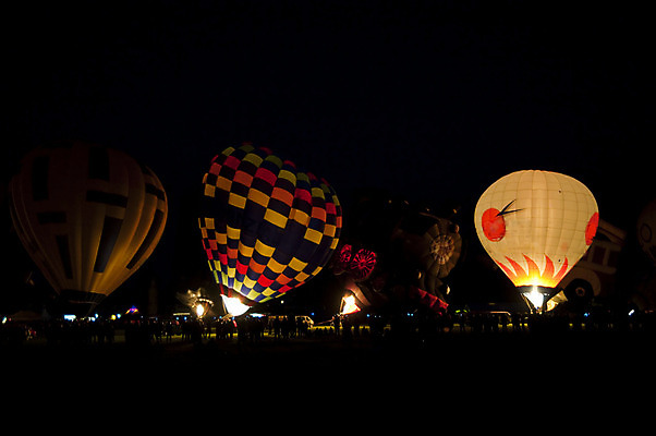 포토 JPG 해외이미지 풍경 사람없음 야외 열기구 야간 해외202004 해외포토 자연요소 항공교통 파일형식 이미지허브