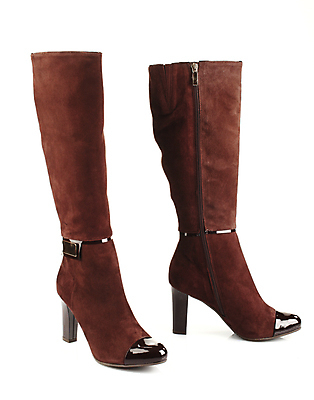 포토 JPG 해외이미지 모델 여자 여행 백그라운드 2 겨울 부츠 사람 사람없음 갈색 유행 가을 흰색 쌍 가죽 피부 오브젝트 고립 해외202004 해외포토 계절 컬러 신발 신체부위 파일형식 이미지허브