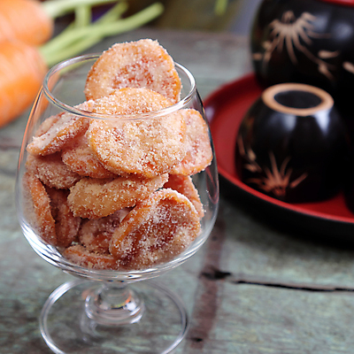 포토 JPG 해외이미지 전통 접시 아시아 문화 음식 백그라운드 채소 과일 휴가 새해 요리 동양인 사람없음 빨간색 봄 당근 닫기 잼 설탕 먹기 베트남 방법 핸드메이드 해외202004 해외포토 식기 계절 나라 컬러 모션 뿌리채소 인종 동남아시아 소스_음식 파일형식 이미지허브