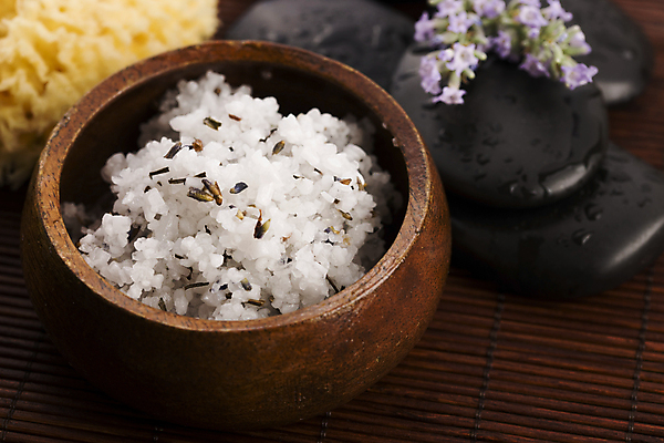 포토 JPG 해외이미지 꽃 음식 부분 건강 사람없음 목재 물 스파 화장품 젖음 흰색 사발 상품 피부 대나무 유기농 올리브 소금 스킨케어 라벤더 내추럴 바디케어 보습 위생관리 정물화 짠맛 핸드메이드 해외202004 해외포토 자연요소 나무 식물 웰빙 열매 컬러 재료 관리 신체부위 뷰티 사기그릇 맛 허브 그림 파일형식 이미지허브