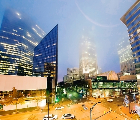 포토 JPG 해외이미지 건축양식 사람없음 건물 관광지 도시풍경 고층빌딩 새벽 도시 고속도로 도심 야간 장면 스카이라인 남쪽 해외202004 해외포토 자연요소 건축물 건축 도로 여행 풍경 빌딩 방향 파일형식 이미지허브