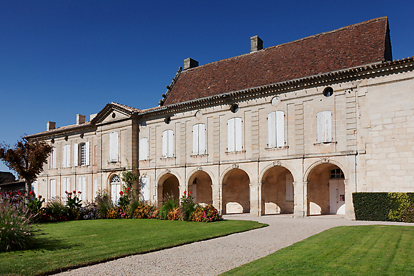포토 JPG 해외이미지 여행 건축양식 창문 풍경 사람없음 마을 정원 맑음 프랑스 바위 도시 아치 해외202004 해외포토 건축 유럽 날씨 돌_바위 파일형식 이미지허브