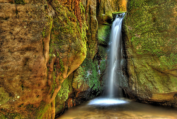포토 JPG 해외이미지 식물 자연 추상 산 풍경 사람없음 야외 물 여름 강 컬러풀 골짜기 봄 폭포 젖음 탐험 가을 개울 부식 통로 체코 사암 타운 미로 내추럴 썩음 해외202004 해외포토 자연요소 계절 유럽 컬러 무늬 돌_바위 도시 생태계 파일형식 이미지허브