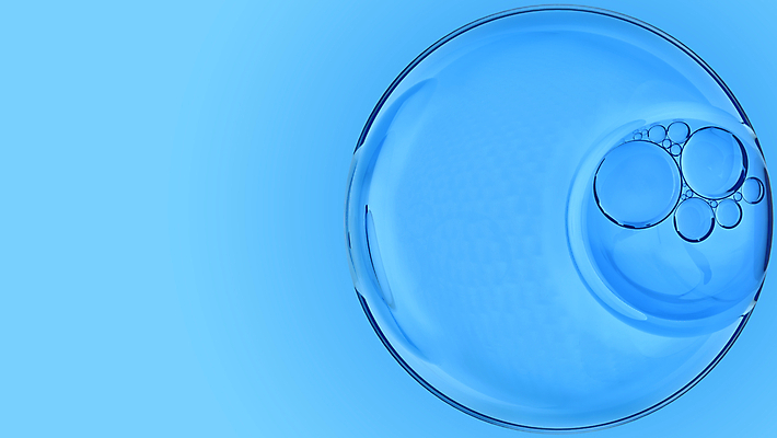 포토 JPG 해외이미지 백그라운드 패턴 창문 모션 유리 표면 날씨 사람없음 공중 물 파란색 빛 반사 수중 거품 습기 젖음 촉촉함 추위 물방울 신선 점 얼룩 원형 투명 액체 떨어짐 씻기 이슬 시원함 빗방울 구슬 상쾌 분무기 여의주 효과 해외202004 해외포토 자연요소 도형 감정 컬러 컨셉 무늬 재질 청결 비_날씨 파일형식 이미지허브