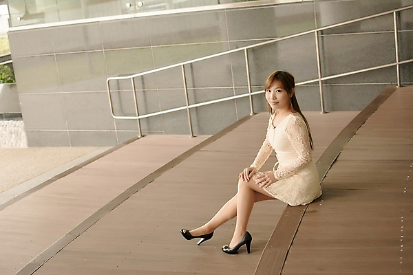 포토 JPG 해외이미지 주간 모델 1 라이프스타일 응시 드레스 여자 아시아 얼굴 포즈 한국 실내 한명 사람 앉기 동양인 20대 우주 일본 중국 매력적 도시 화려 기다림 유혹 대만 만족 초대 동쪽 땅바닥 카피스페이스 해외202004 해외포토 자연요소 시선 옷 감정 나라 컨셉 모션 바닥 인종 청년 내부 생활 신체부위 공백 방향 파일형식 이미지허브