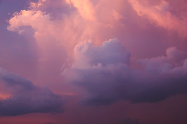 포토 JPG 해외이미지 구름 백그라운드 자연 하늘 날씨 풍경 사람없음 야외 파란색 새벽 흰색 자연백그라운드 솜털 빛망울 광 현상 해외202004 해외포토 자연요소 컬러 빛 생태계 파일형식 이미지허브