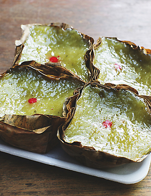 포토 JPG 해외이미지 모양 전통 문화 음식 백그라운드 비즈니스 디저트 바나나 건강 손바닥 사람없음 목재 빨간색 컬러풀 노란색 바구니 축제 식사 중국 흰색 기도 신선 닫기 달콤 맛 심볼 밀가루 내추럴 페스츄리 존경 해외202004 해외포토 나무 손 아시아 빵 컬러 컨셉 과일 재료 모션 가루 파일형식 이미지허브