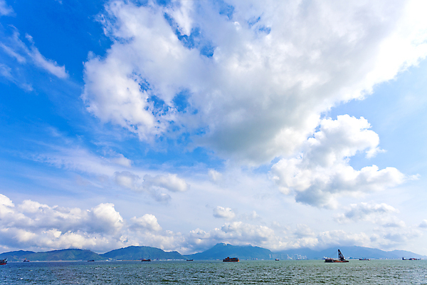 포토 JPG 해외이미지 구름 계절 모래 파도 바다 섬 여행 컨셉 자연 벽지 하늘 날씨 휴가 휴식 풍경 사람없음 야외 초록색 물 여름 파란색 컬러풀 평화 맑음 꿈 흰색 만 뜨거움 서핑 장면 홍콩 내추럴 서쪽 해외202004 해외포토 자연요소 컬러 중국 수상스포츠 방향 생태계 파일형식 이미지허브