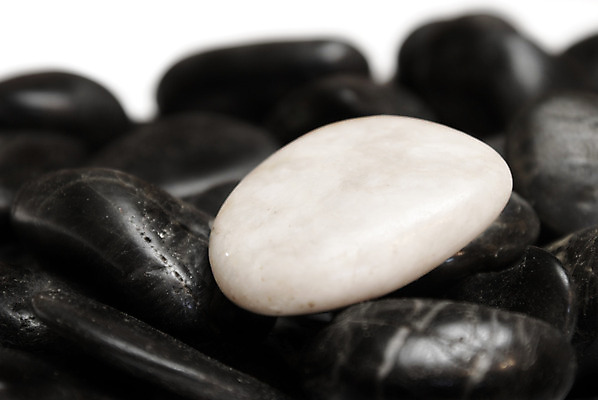 포토 JPG 해외이미지 1 선 컨셉 패턴 자연 성공 서기 사람없음 쌓기 검은색 스파 조약돌 흰색 원형 그룹 군중 매끈함 배열 개성 흙더미 내추럴 고립 오리지널 특별함 혼자 획기적 해외202004 해외포토 도형 컬러 무늬 모션 사람 흙 돌_바위 감각 생태계 파일형식 더미 이미지허브