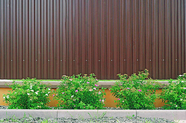 포토 JPG 해외이미지 식물 디자인 유럽 벽 백그라운드 잎 패턴 건축양식 표면 추상 사람없음 야외 장식 가로 초록색 여름 울타리 금속 정원 페인트 화려 철 관목 묘사 원예 손질 내추럴 엘리먼트 스타일 디테일 해외202004 해외포토 나무 계절 건축 나라 컬러 컨셉 무늬 재질 취미 담장 파일형식 이미지허브