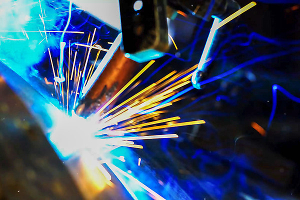 포토 JPG 해외이미지 직업 산업 사업가 공장 불 노동자 기술 사람없음 파란색 금속 과학기술 도구 손전등 업무 뜨거움 기술자 수리 제조 보호 위험 자르기 버너 만들기 가스 고정 산소 국회 용접 용접공 철강 해외202004 해외포토 자연요소 컬러 컨셉 공업 모션 재질 조명 작업 원소 파일형식 이미지허브