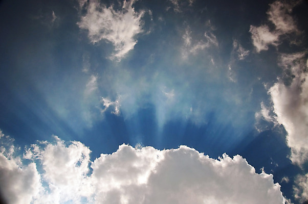 포토 JPG 해외이미지 구름 하늘 사람없음 파란색 태양 광선 흰색 해외202004 해외포토 자연요소 컬러 파일형식 이미지허브