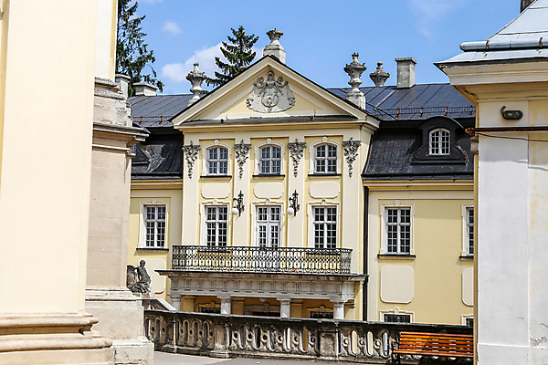 포토 JPG 해외이미지 기독교 종교 사람없음 건물 성당 교회 동유럽 우크라이나 해외202004 해외포토 건축물 유럽 종교건축 파일형식 이미지허브