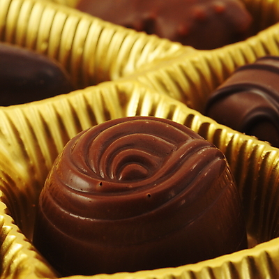 포토 JPG 해외이미지 행복 음식 디저트 발렌타인데이 사탕 종류 선물 사람없음 상자 갈색 초콜릿 황금 선택 달콤 벨기에 칼로리 모음 중독 프랄린 해외202004 해외포토 감정 컬러 컨셉 데이이벤트 한글 맛 서유럽 파일형식 이미지허브