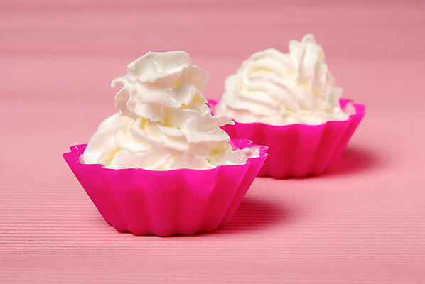 포토 JPG 해외이미지 음식 분홍색 백그라운드 2 다이어트 부분 아침 디저트 요리 사람없음 장식 소용돌이 흰색 신선 그룹 달콤 아침식사 작음 가득함 크림 서식 점심식사 고립 핸드메이드 해외202004 해외포토 주간 컬러 건강 식사 회오리 맛 크기 파일형식 이미지허브