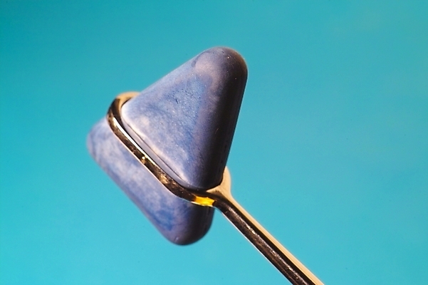 포토 JPG 의학 의료기기 사람없음 치료 의료용품 오브젝트 고무망치 의료용망치 타진기 타진망치 국내포토 조건반사 망치 파일형식