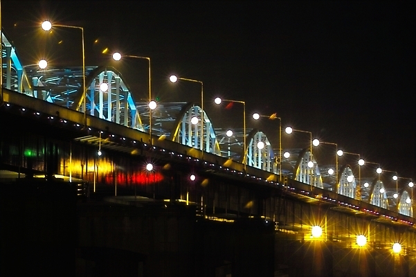 포토 JPG 백그라운드 야경 자연 조명 서울 한국 사람없음 야외 빛 도시 한강 동작대교 한강다리 가교 국내포토 건축물 아시아 다리_건축물 야간 생태계 랜드마크 파일형식 풍경_경치