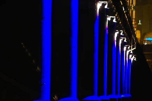 포토 JPG 건축물 건축 백그라운드 야경 교통시설 자연 조명 서울 한국 사람없음 야외 빛 도시 한강다리 한강대교 가교 국내포토 아시아 교통 다리_건축물 야간 한강 시설 생태계 파일형식 풍경_경치