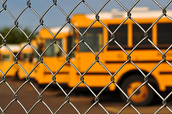 포토 JPG 해외이미지 교육 도로 어린이 여행 오렌지 텍스트 학교 교통시설 하늘 버스 안전 사람없음 노란색 운전 승차 심볼 서비스 일반 제비 그만 루트 초보 많음 해외202004 해외포토 길 육상교통 컬러 교통 컨셉 과일 모션 조류 대중교통 사람 시설 파일형식 이미지허브