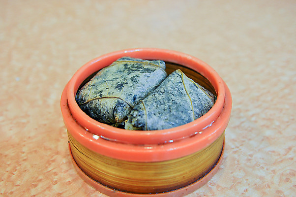 포토 JPG 해외이미지 전통 문화 음료 음식 여행 백그라운드 잎 젓가락 부분 탁자 밥 쟁반 돼지고기 요리 사람 사람없음 장식 가로 갈색 와인 계란 축제 식사 중국 어둠 축하 그룹 낟알 묶기 배열 대나무 슛 기선 폭식 줄서기 해외202004 해외포토 나무 식물 아시아 컬러 가구 컨셉 배_교통 모션 주류 수저 육류 알 파일형식 이미지허브