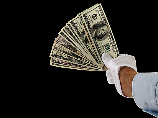 포토 JPG 해외이미지 모양 1 손 장갑 백그라운드 셔츠 지폐 돈 사람없음 초록색 금융 파란색 달러 흰색 잡기 부채 상패 카지노 주기 만들기 소매 고립 수입 해외202004 해외포토 잡화 컬러 상의 모션 신체부위 경제 재산 도박 상_우승 파일형식 이미지허브