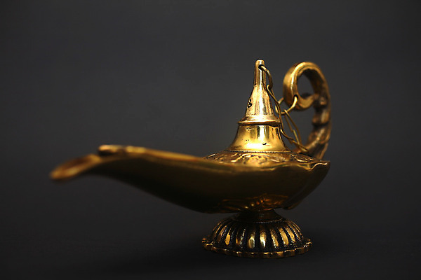 포토 JPG 해외이미지 사람없음 금속 램프 황금 신비 아라비아 청동 마법 고립 차단 해외202004 해외포토 컨셉 재질 조명 파일형식 이미지허브