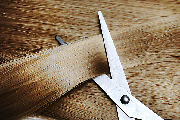 포토 JPG 해외이미지 직업 헤어스타일 여자 파도 건강 사람없음 치료 빛 금발 갈색 노란색 유행 상점 머리빗 확대 미용사 이발 자르기 잠금 머리장식 손질 샴푸 공평 내추럴 돌봄 스타일리스트 스타일링 이발사 직진 스타일 해외202004 해외포토 바다 컬러 의학 모션 사람 장식 위생용품 미용용품 보안 파일형식 이미지허브