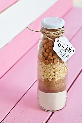 포토 JPG 해외이미지 음식 분홍색 사람없음 컬러풀 쿠키 초콜릿 수확 시골 대접 코드 달콤 설탕 굽기 밀가루 레시피 코코아 카피스페이스 해외202004 해외포토 음료 컬러 농업 디저트 공백 맛 가루 구이 파일형식 이미지허브