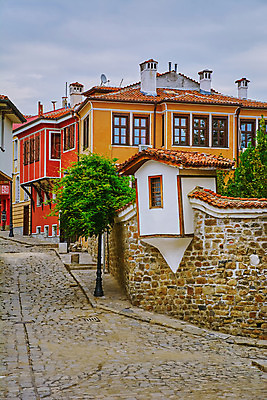 포토 JPG 해외이미지 외관 여행 건축양식 거리 아파트 주택 사람없음 야외 건물 도시풍경 도시 중세 보행로 지역 타운 구시가지 불가리아 옛날 주거지 해외202004 해외포토 건축물 건축 길 풍경 역사 파일형식 남유럽 이미지허브