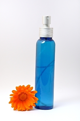 포토 JPG 해외이미지 식물 디자인 꽃 오렌지 자연 사람없음 파란색 화장품 벚꽃 감각 재산 우아함 보호 약초 컨테이너 계산대 향수 오브젝트 흰배경 악취 내추럴 금잔화 돌봄 슬라이드 위생관리 정물화 해외202004 해외포토 산업 컬러 백그라운드 컨셉 과일 모션 관리 금융 뷰티 흰색 풀_식물 그림 생태계 냄새 파일형식 이미지허브