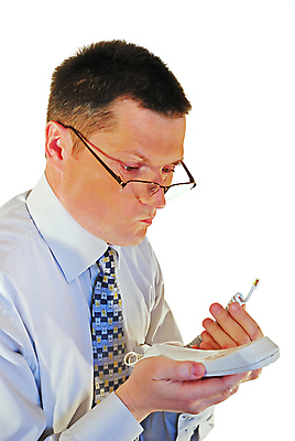 포토 JPG 해외이미지 백인 직업 라이프스타일 손 응시 남자 유럽 안경 얼굴 통신 넥타이 노동자 한명 사람 성인 머리 유행 공연 회색 추위 흰색 표현 비즈니스맨 선택 연결 가난 은퇴 전화기 경영자 심플 철사 연극 방법 지능 표현성 해외202004 해외포토 서양인 1 시선 잡화 나라 컬러 컨셉 비즈니스 문화예술 이벤트 생활 신체부위 직장인 리더 파일형식 이미지허브